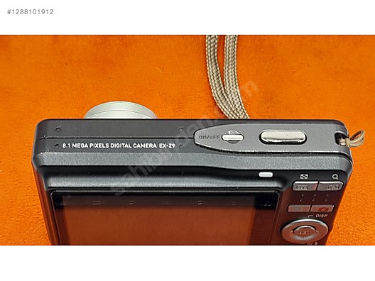 Compacts / Casio / Exilim EX-Z9 / Casio EXILIM Zoom EX-Z9 Dijital