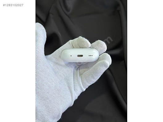 Used & Brand New Items / Cell Phones & Accessories / Accessories / Bluetooth Headphones