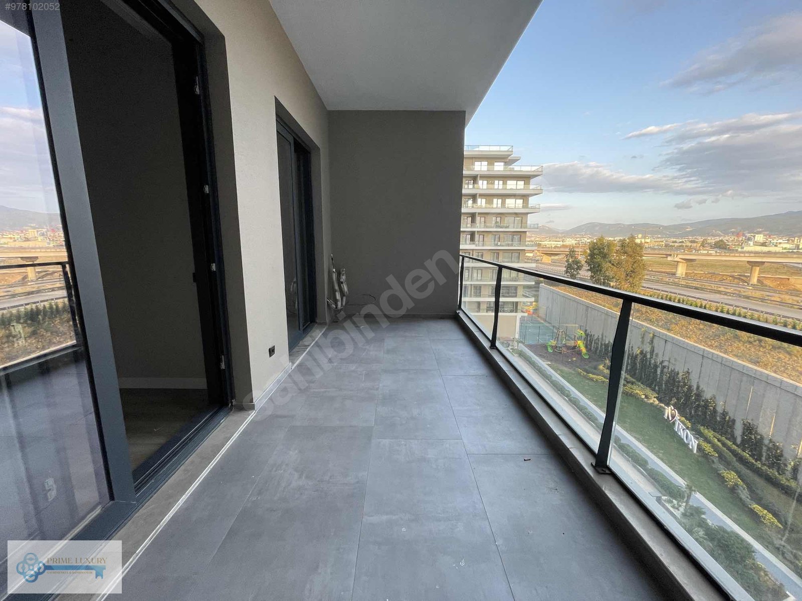 PRIME LUXURYBORNOVA İKON TOWER 1+1 HAVUZ CEPHE KİRALIK DAİRE Kiralık