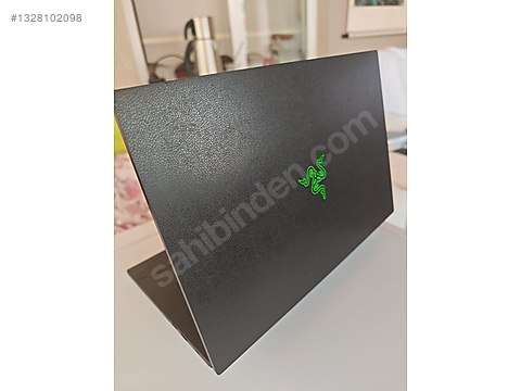 Razer / Razer 16 4070-1tb SSD- 64Gb RAM 240HZ EKRAN islemci 13