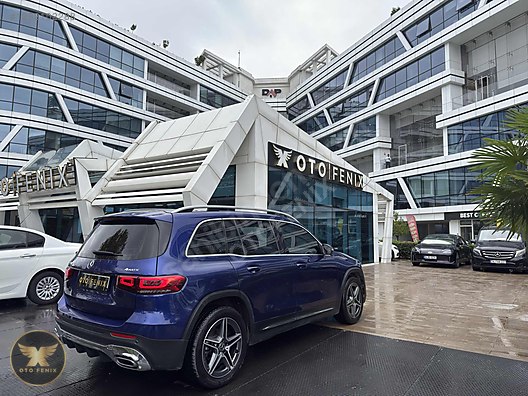 OTOFENİX 2021 MERCEDES-BENZ GLB 200 AMG+4 MATIC E HAFIZA KOLTUK