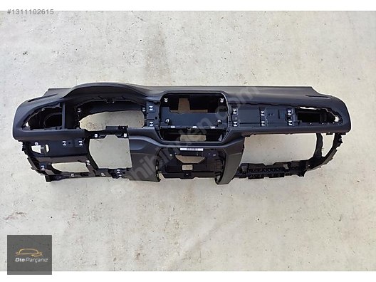 2GA857002 T-ROC ÖN GÖĞÜS DİKİŞLİ TİP - İlan ve alışverişte ilk