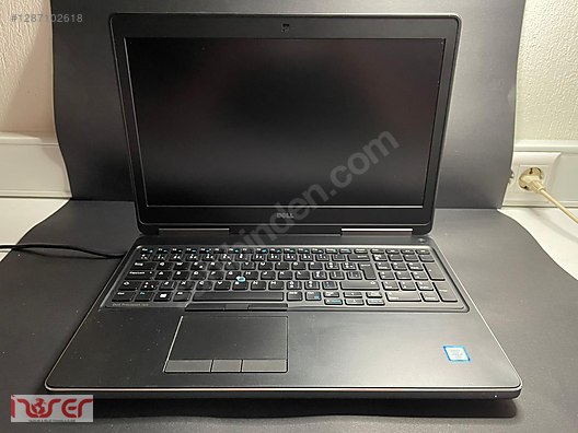 Dell / Dell Precision 7510 i7-6820HQ / 32 GB Ram / 512 GB M.2 SSD