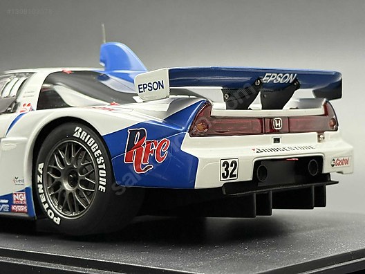 1:18 Honda NSX JGTC 2004 EPSON #32 White 80499- Autoart on