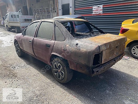 OPEL VECTRA A KASA SOL ARKA ÇAMURLUK (ÇEYREK)