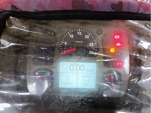 Machinery / Agricultural Machines / Tractors / New Holland / T4.50S