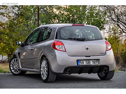 Renault Clio 3 Phase 1 3Doors RS 2.0 16v Renault Sport 200HP specs