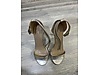 Used & Brand New Items / Clothing & Accessories / Women / Shoes / Classic Heels