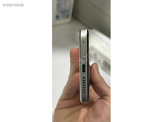 Used & Brand New Items / Cell Phones & Accessories / Cell Phones / Xiaomi / 15 Ultra