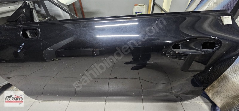 Mercedes E Kapı