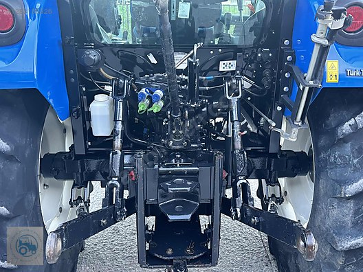 İş Makineleri & Sanayi / Tarım Makineleri / Traktör / New Holland / T4.70S