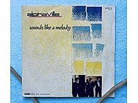 ALPHAViLLE * SOUNDS LiKE A MELODY * 1984 * İkinci el 45lik Plak