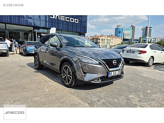 Vasıta / Arazi, SUV & Pickup / Nissan / Qashqai / 1.3 DIG-T / Platinum Premium