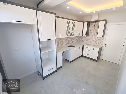 DELİKTAŞ MAHALLESİNDE SATILIK LÜKS 2+1 DAİRELER #1284107734