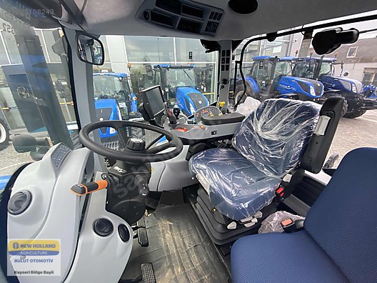 Machinery / Agricultural Machines / Tractors / New Holland / T6.180