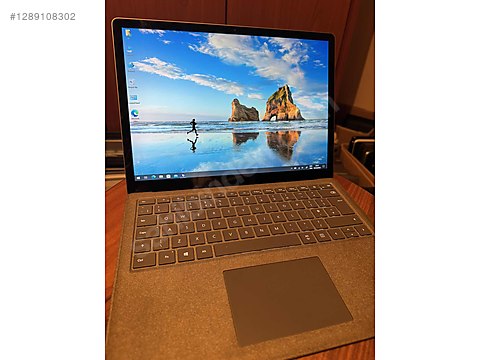 Microsoft / Microsoft Surface Laptop 1769 - i5-7200U/256GB/8GB