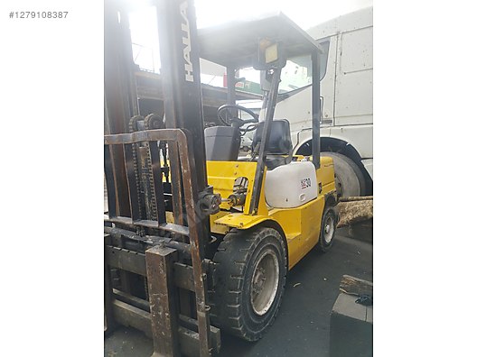 Machinery / Industrial / Carrying & Stacking Equipment / Forklifts / For Sale / Halla