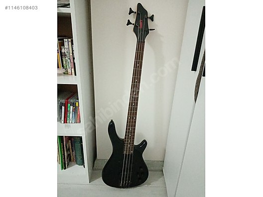 Gitar 2024 bass ibanez