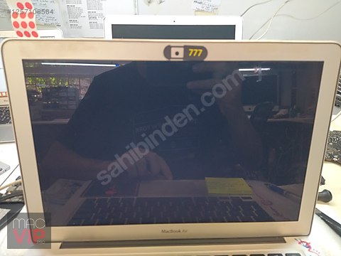 A1466 MacBookAir 13