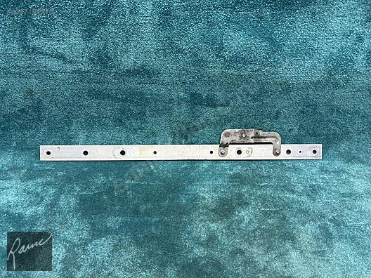 Yedek Parça, Aksesuar, Donanım & Tuning / Otomotiv Ekipmanları / Yedek Parça / Otomobil & Arazi Aracı / Kaporta & Karoser