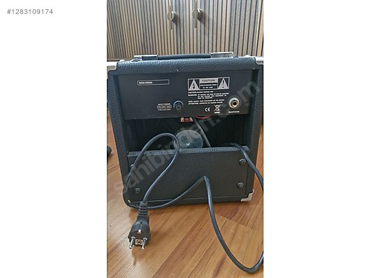 İkinci El ve Sıfır Alışveriş / Müzik / Müzik Aletleri / Telli Çalgılar / Gitar / Elektro