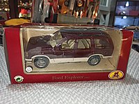 1:24 ÖLÇEK MAİSTO ÜRETİMİ FORD EXPLORER 1992 (NADİR MODEL) #1254109320
