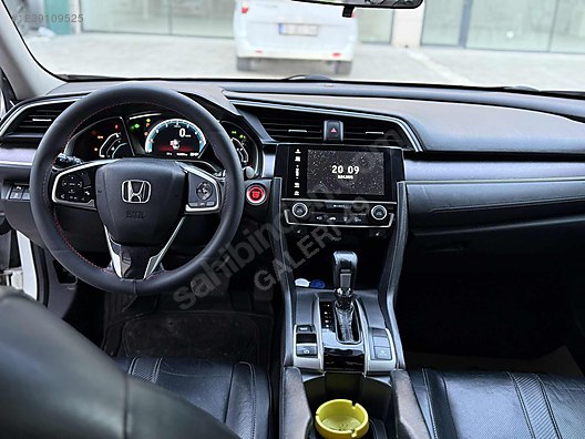 Vasıta / Otomobil / Honda / Civic / 1.6i VTEC / Executive