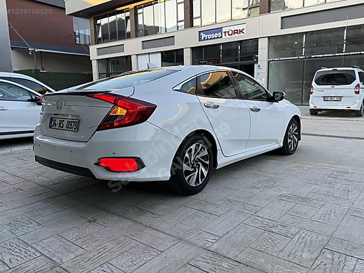 Vasıta / Otomobil / Honda / Civic / 1.6i VTEC / Executive