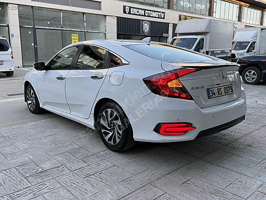 Vasıta / Otomobil / Honda / Civic / 1.6i VTEC / Executive