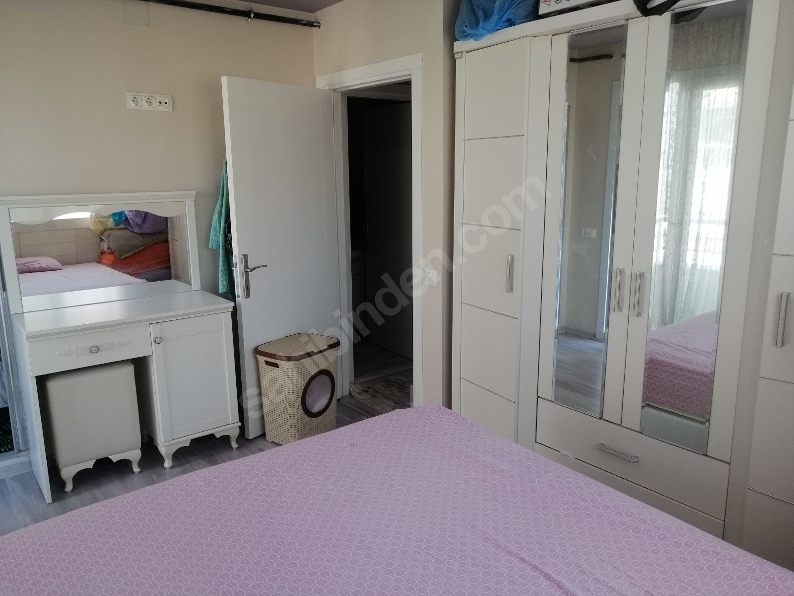 MERSİN POZCU YENİŞEHİR HÜRRİYET MAH 2+1 TERTEMİZ MUHİTDE DAİRE
