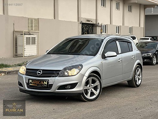 Dealer Gas & LPG Hatchback 5-door Opel Astra 1.6 Essentia for Sale on   - 2