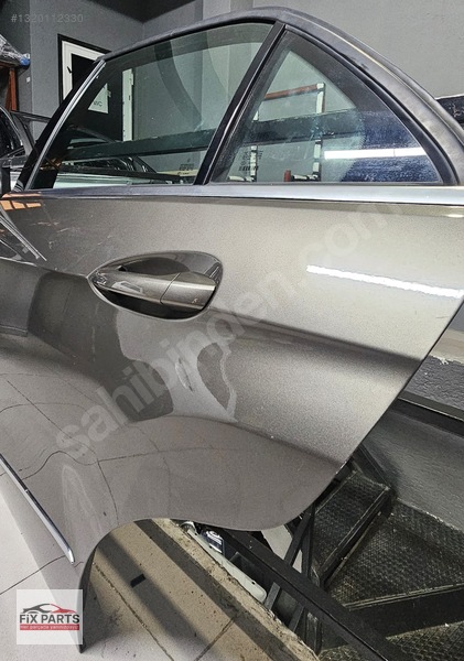 Mercedes E Kapı