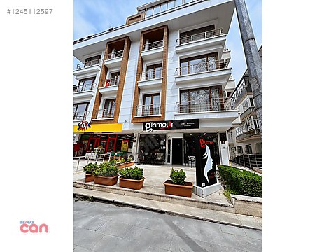 DEVREN KİRALIK KUAFÖR SALONU BAHÇELİEVLERİN MERKEZİNDE