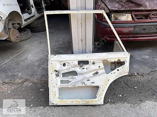 FORD TAUNUS SAĞ ARKA KAPI görseli 2