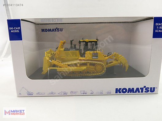 Universal Hobbies Diecast Model 1/50 Komatsu Dozer İş Makinesi