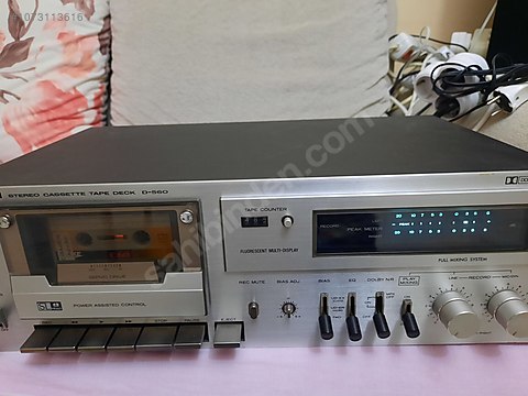 【超美品/動作品】　HITACHI カセットデッキ D-560 超美品/動作品】 HITACHI カセットデッキ D-560 - メルカリ
