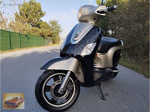 SYM Fiddle III 200i 2015 Model Scooter / Maxi Scooter Motor Motosiklet ...