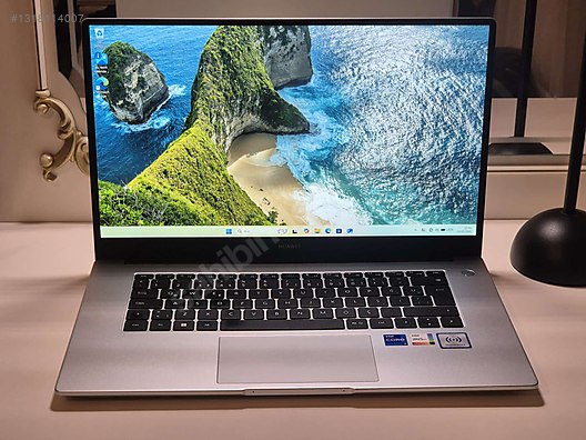 Huawei / İ7 HUAWEI MATEBOOK D15 / İ7 1195G7 / 16GB DDR4X / 512 M2