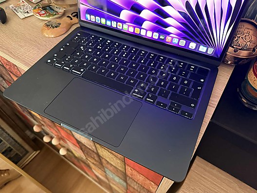 Used & Brand New Items / Computers / Laptops & Notebooks / Laptops / Apple Macbook