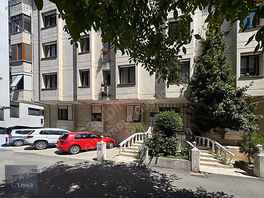 GG SIRAB'DAN GÖZTEPE'DE MERKEZDE EŞYALI KİRALIK 2+1 90 M2