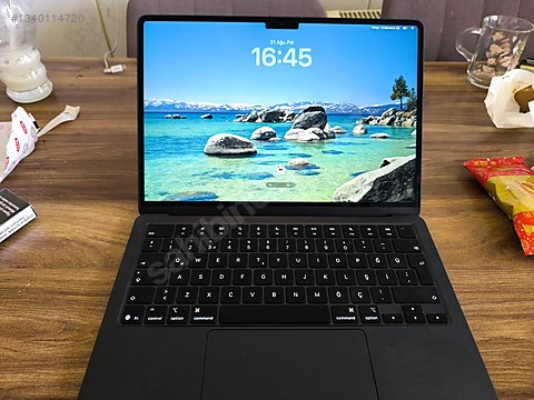 Apple Macbook / 0 dan farksız %100 pil Macbook Air M5 2026 - on