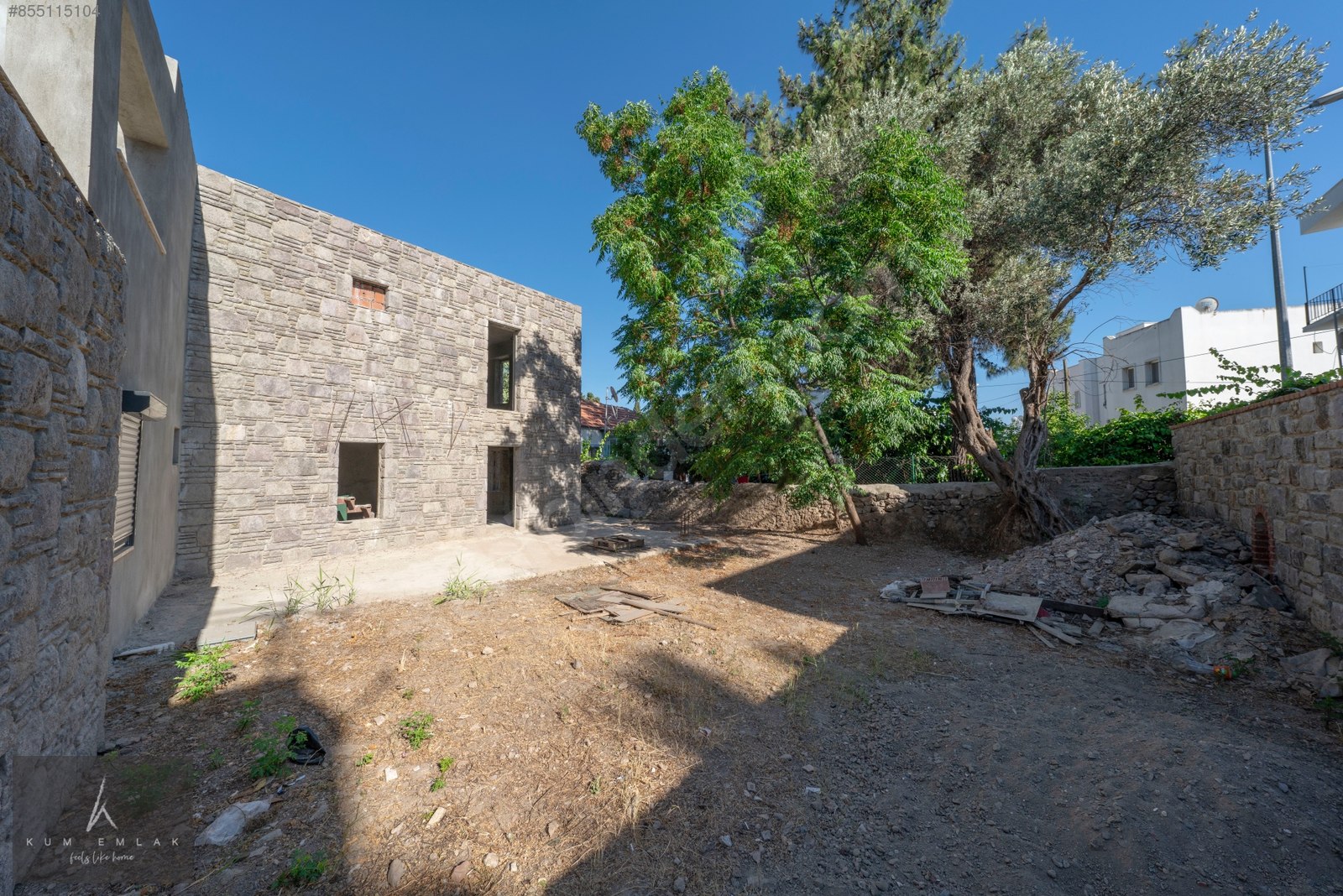 For Sale / Detached House / Bodrum Eskiçeşme�de Satılık Müstakil Ev at