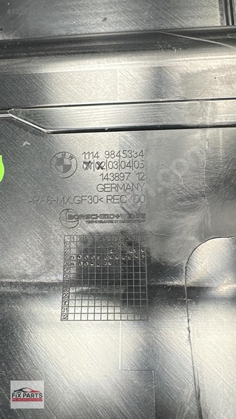 BMW X1 Motor Kapağı
