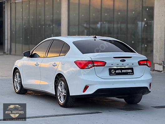 Vasıta / Otomobil / Ford / Focus / 1.5 Ti-VCT / Trend X