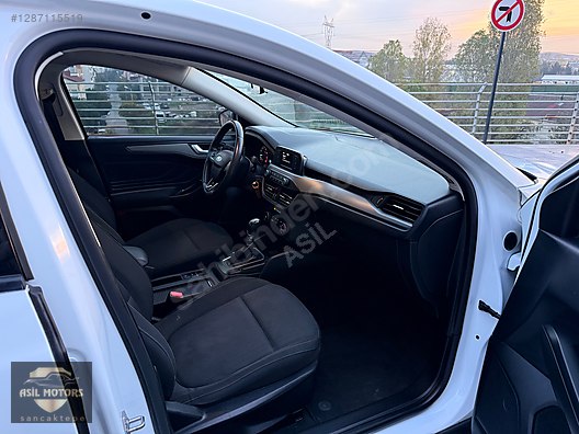 Vasıta / Otomobil / Ford / Focus / 1.5 Ti-VCT / Trend X