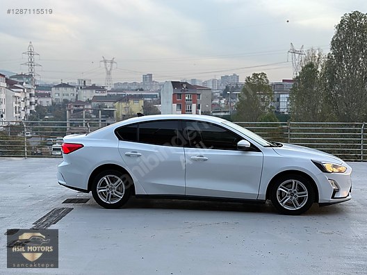 Vasıta / Otomobil / Ford / Focus / 1.5 Ti-VCT / Trend X