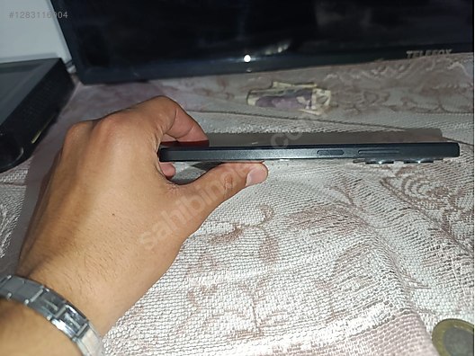 Used & Brand New Items / Cell Phones & Accessories / Cell Phones / Xiaomi / 12 Pro