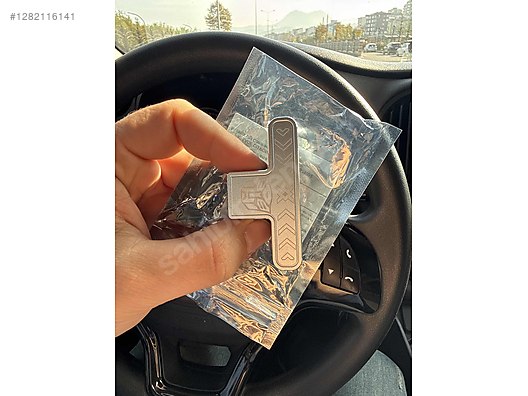 Used & Brand New Items / Computers / Peripherals / Cables & Converters