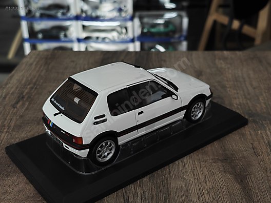 Used & Brand New Items / Toys & Hobbies / Diecast Model / Cars