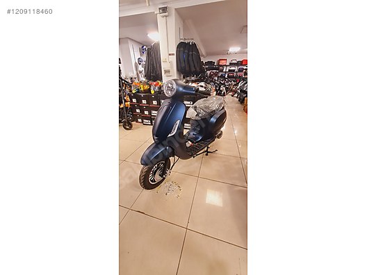 TÜRKİYE'NİN VESPASI 2024VERONA 125 YENİ MODELİ VE OLAY FİYATIYLA #1209118460